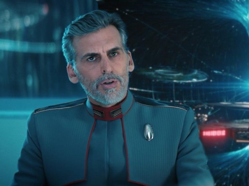 Ammiraglio Vance interpretato da Oded Fehr