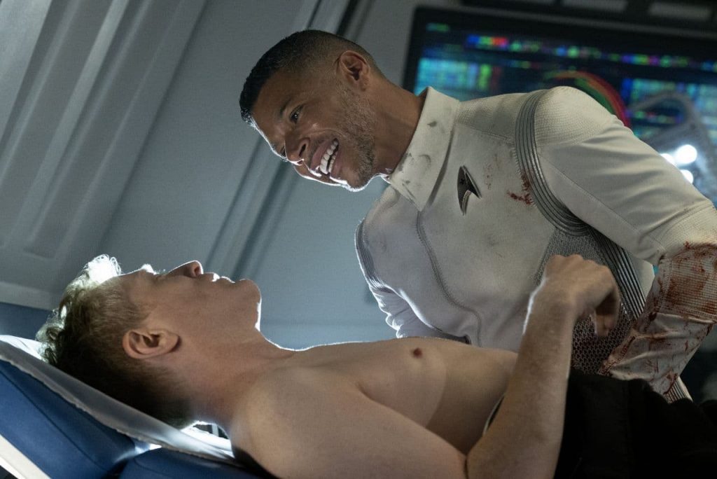 Anthony Rapp(Lt. Stametz) e Wilson Cruz (Doc. Culbert)