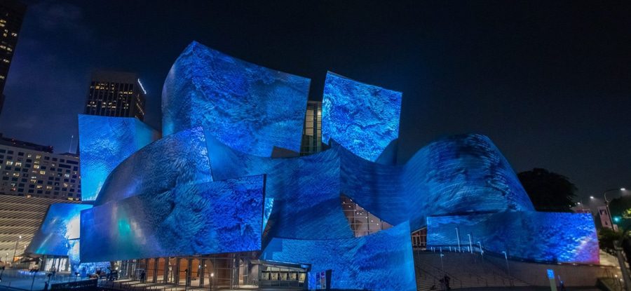 Il Walt Disney Concert Hall durante la notte