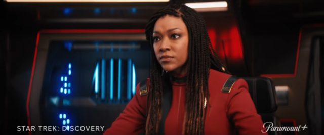 Michael Burnham sulla poltrona del Capitano
