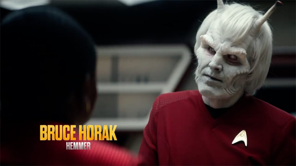 Bruce Horak è Hemmer