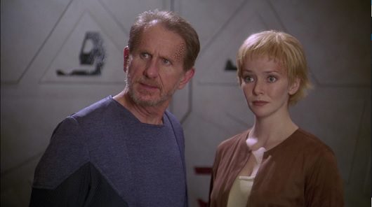 René Auberjonois e Annie Wersching insieme sul set di Star Trek: Enterprise 1x20