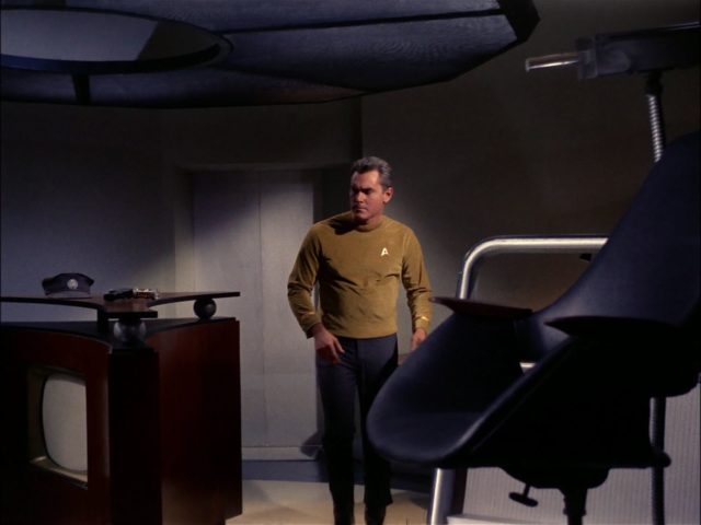 Alloggio Capitano Pike - Star Trek: Lo zoo di Talos
