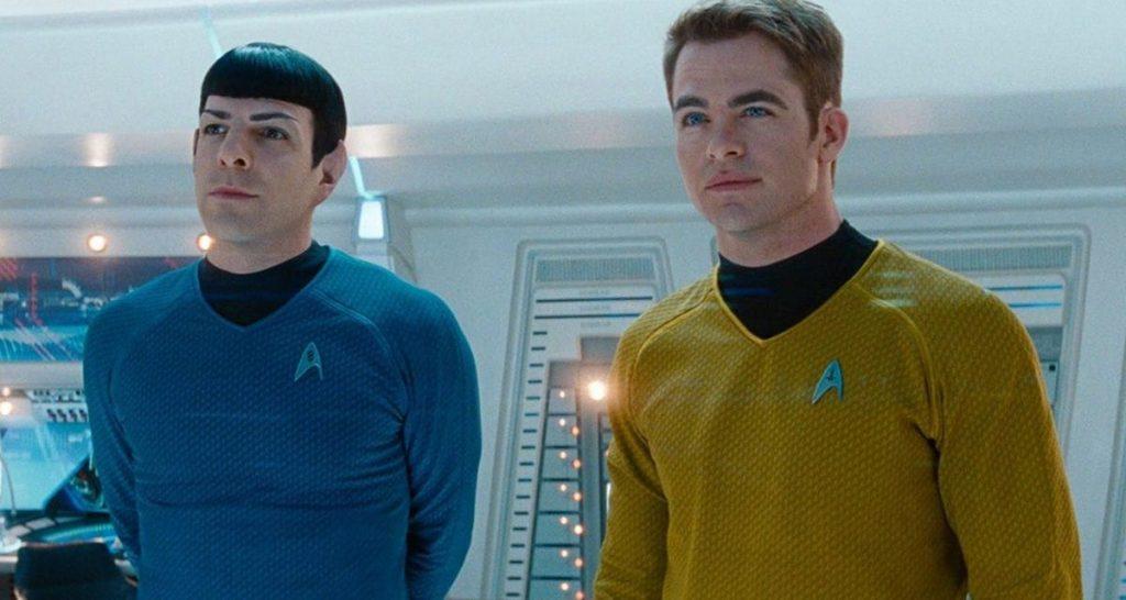 Zachary Quinto e Chris Pine in Star Trek: Beyond 