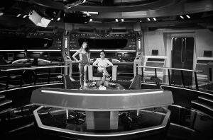 Sulla Poltrona del capitano PudgyNugget Cordinatore delle decorazioni dei Set della USS Enterprise