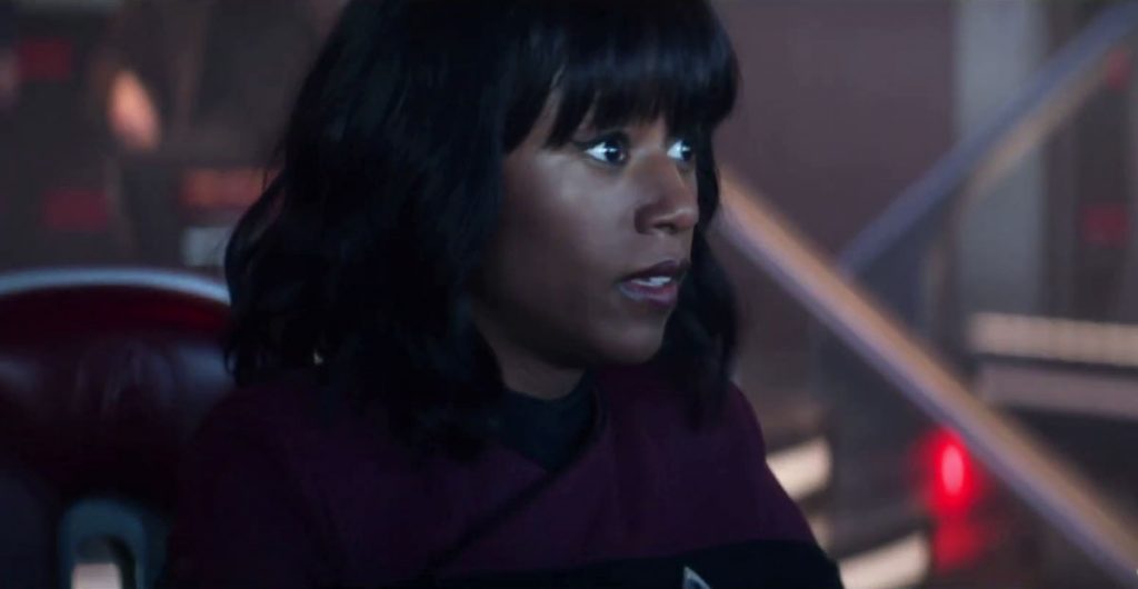 Ashlei Sharpe Chestnut interprete del guardiamarina Sidney La Forge.