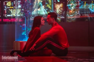 Zoë Steiner nel ruolo di Tarima Sadal e Sandro Rosta nel ruolo di Caleb Mir in 'Star Trek: Starfleet Academy'. Crediti foto: Michael Gibson/Paramount+